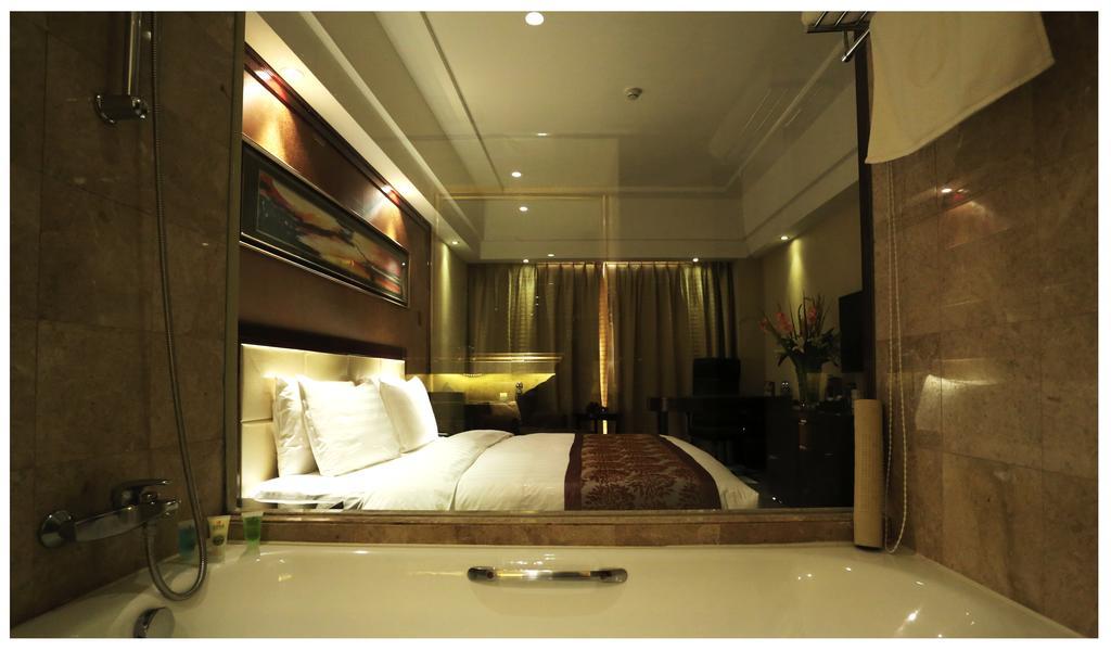 Zhengzhou Jianguo Hotel ภายนอก รูปภาพ